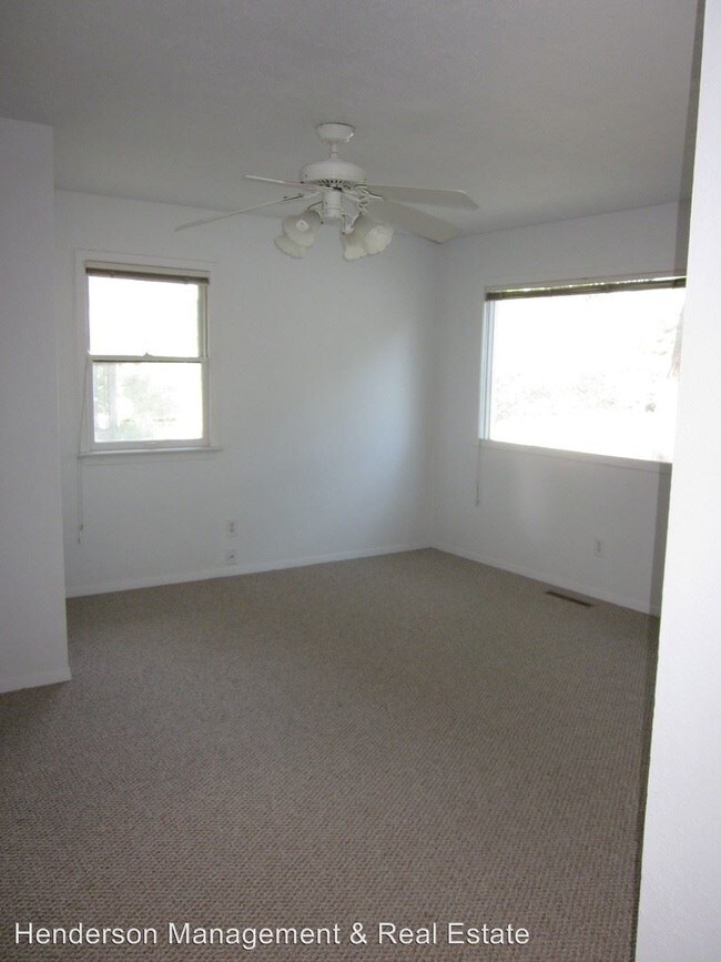 Building Photo - 159 S Washington Ave