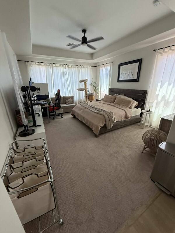 Foto principal - 2420 Brooklyn Bridge St