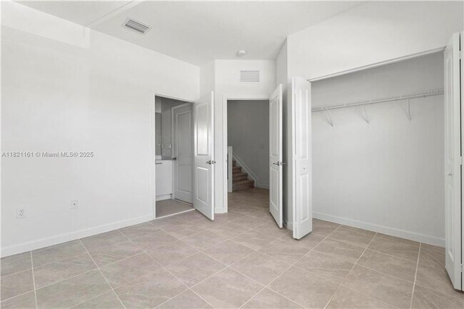 Building Photo - 12154 NW 24th Ct