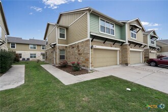Building Photo - 1620 Bryant Dr