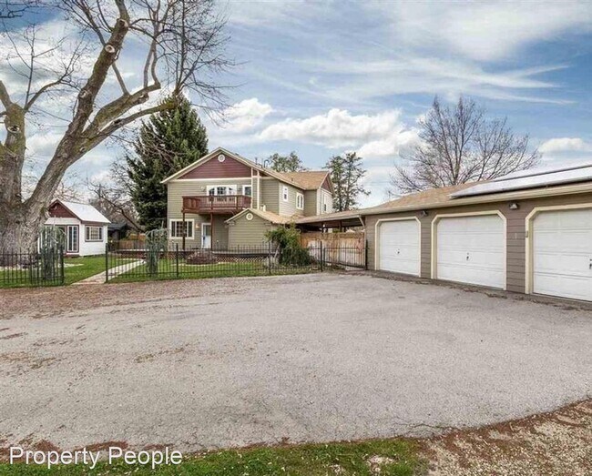 Building Photo - 4 br, 4 bath House - 1216 W. Boise Ave