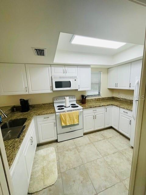 Foto del edificio - 3059 Quail Hollow St