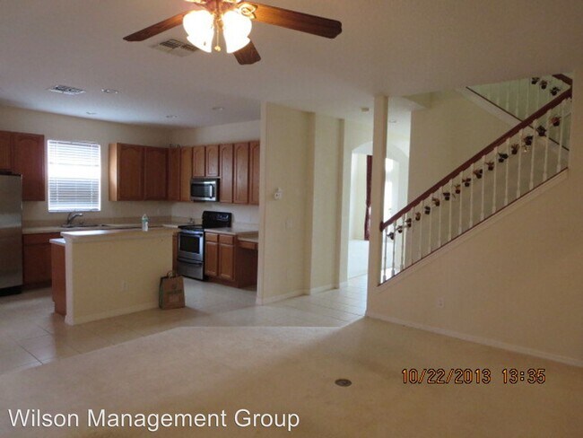 Foto del edificio - 5943 Providence Crossing Trail
