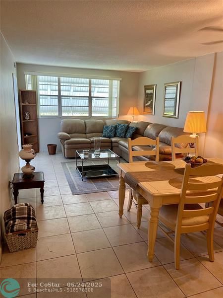 Foto del edificio - 1333 E Hallandale Beach Blvd