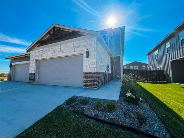 Building Photo - 732 Blackland dr