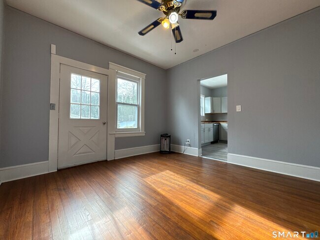 Foto del edificio - 44 Sinawoy Rd