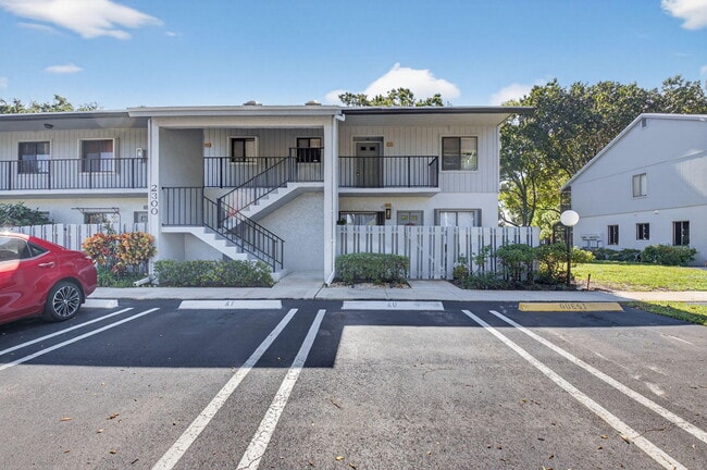 Foto del edificio - 2300 Germantown Rd