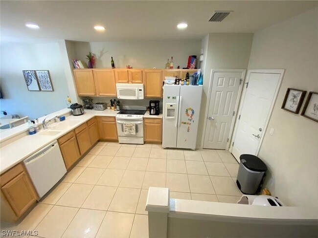 Building Photo - 16214 Ravina Way
