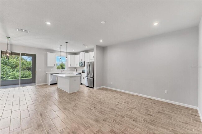 Building Photo - 11832 Sky Acrs Ter