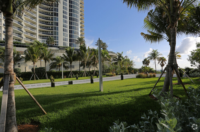 Foto del edificio - Muse Residences Sunny Isles