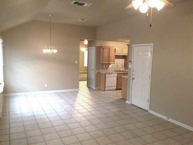 Foto del edificio - Charming 2 Bed / 2 Bath Duplex in Killeen ...