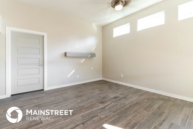 Building Photo - 11351 Paradise Out Ln