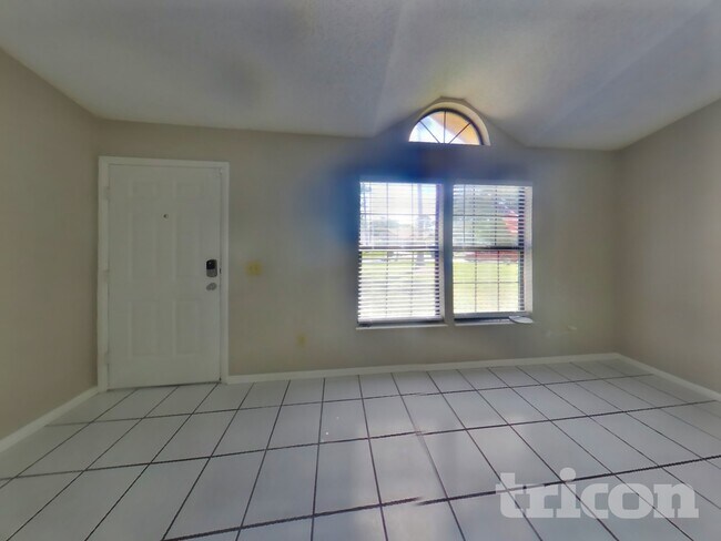 Building Photo - 4739 Harpers Ferry Ln