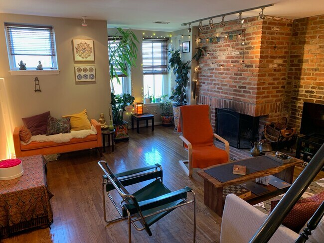 Foto del edificio - 410 11th St NE