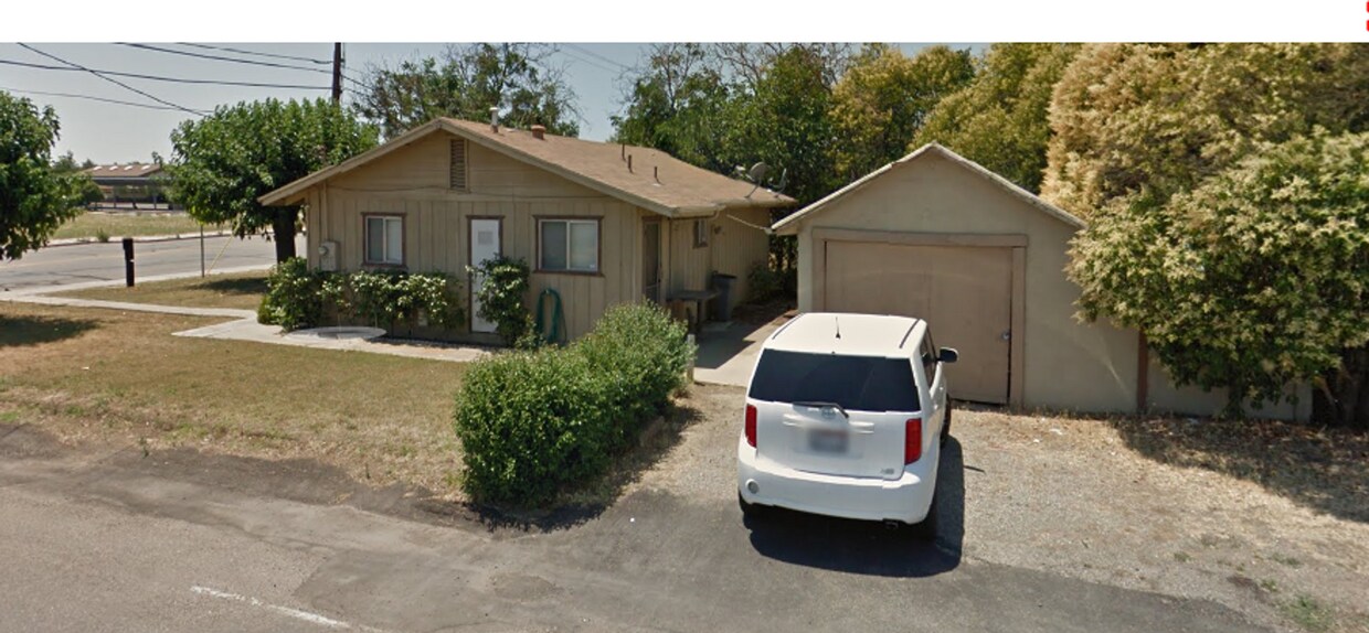 Foto del edificio - 4833 E Main St