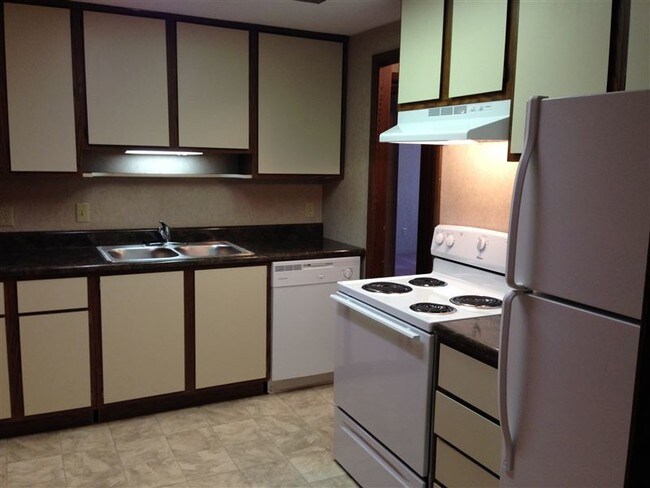 Building Photo - 3466 Willowood Pl