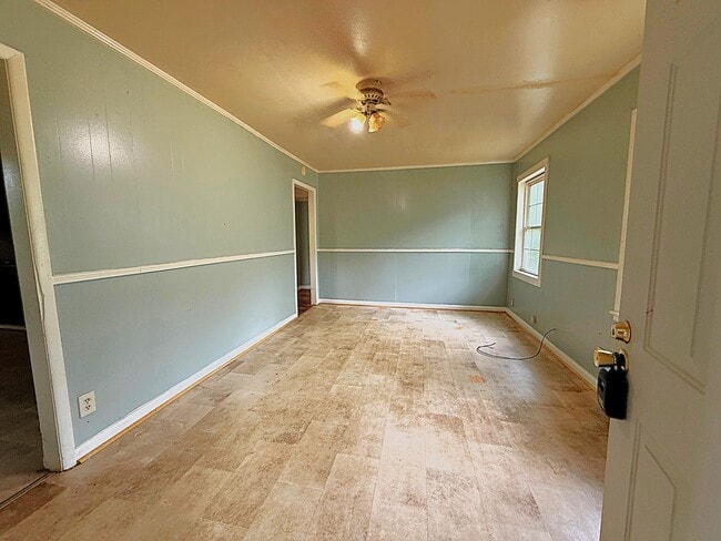 Building Photo - 2718 McCoy Ave