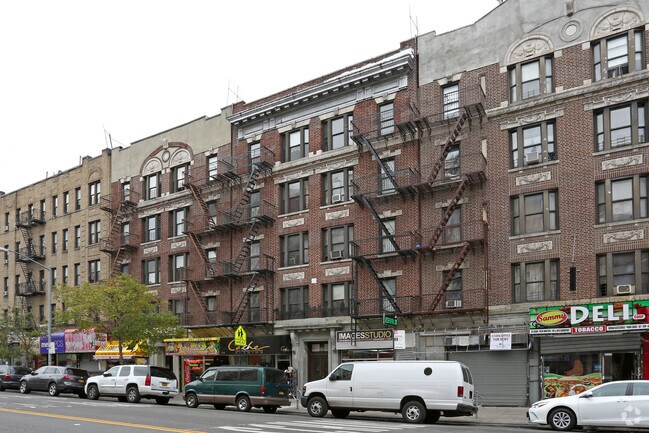 Building Photo - 114 Nagle Ave