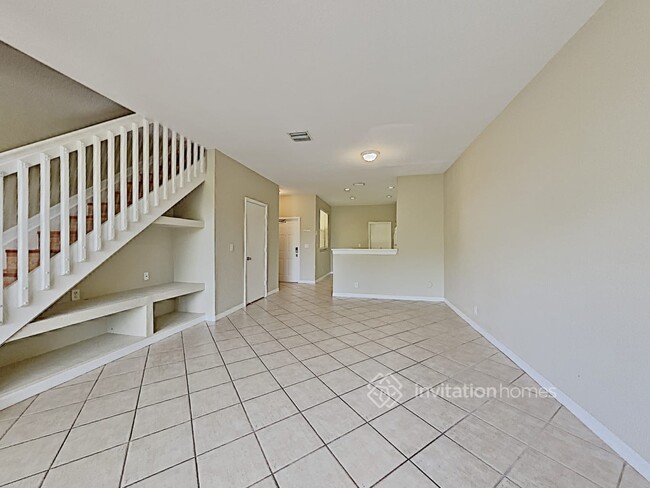 Building Photo - 2440 Cordoba Bend