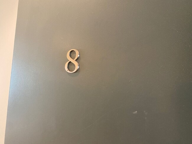 Building Photo - 12618 Pacific Ave