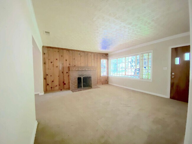 Foto del edificio - 126 Scott Blvd