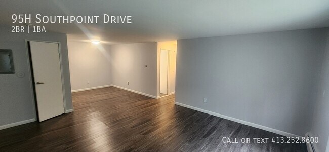 Foto del edificio - 95 Southpoint Dr