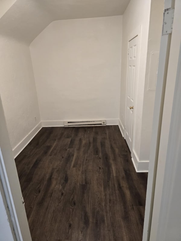 Foto del edificio - 102 E Market St