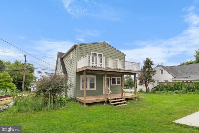 Building Photo - 1504 Taylor Ave