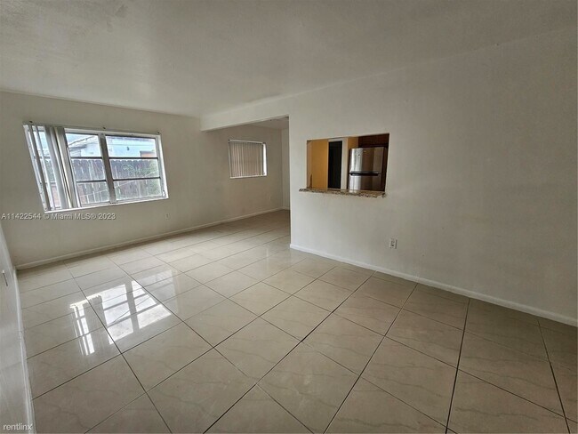 Foto del edificio - 3 br, 2 bath House - 7920 Panama St