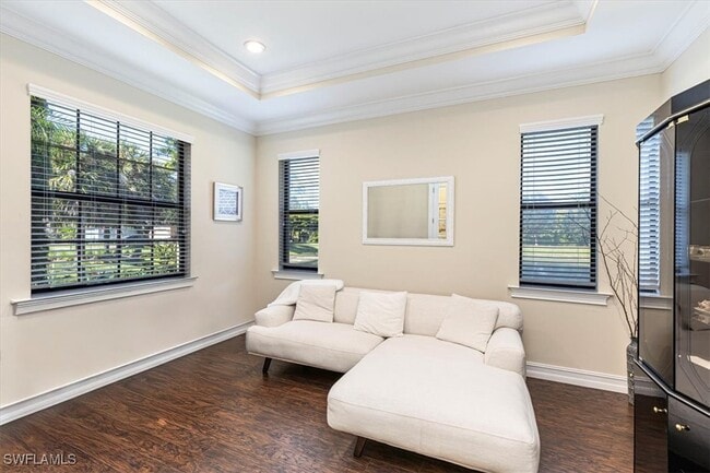 Building Photo - 7859 Bucks Run Dr