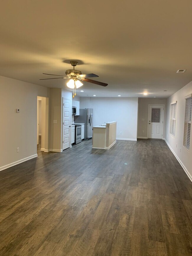 Foto del edificio - Pre-Leasing Now — Stunning 3-Bedroom, 2-Bath Home in Kilpatrick Landing