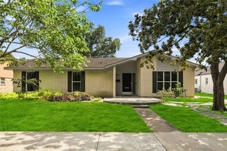 Building Photo - 6215 Queensloch Dr
