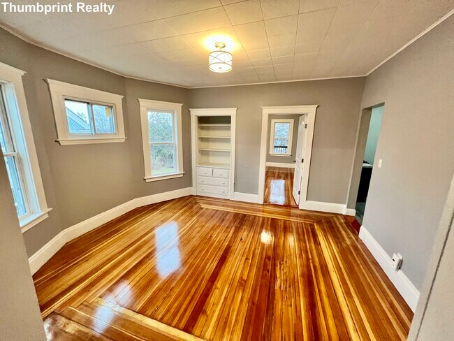 Building Photo - 78 Fuller St