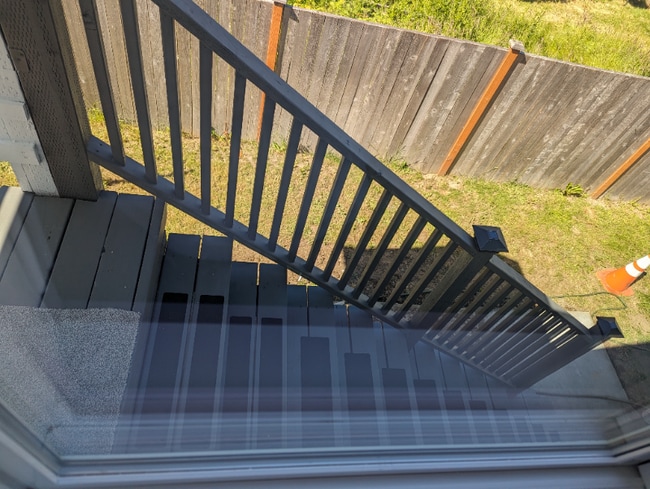 Building Photo - 2010 Dickinson Ave NW