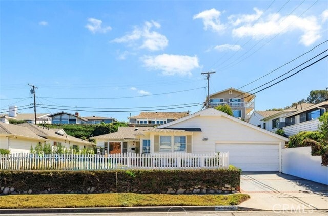 Building Photo - 424 Ave De Jose