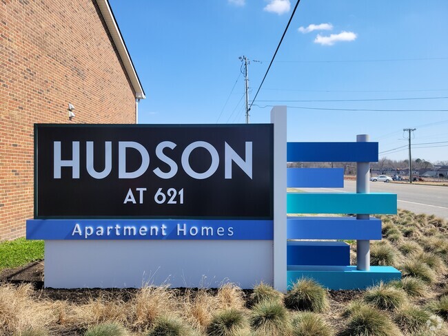 Building Photo - Hudson at 621