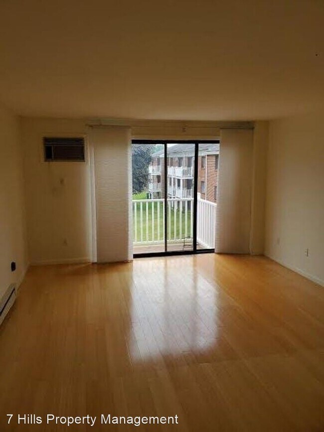 Foto del edificio - 750 Farm Rd