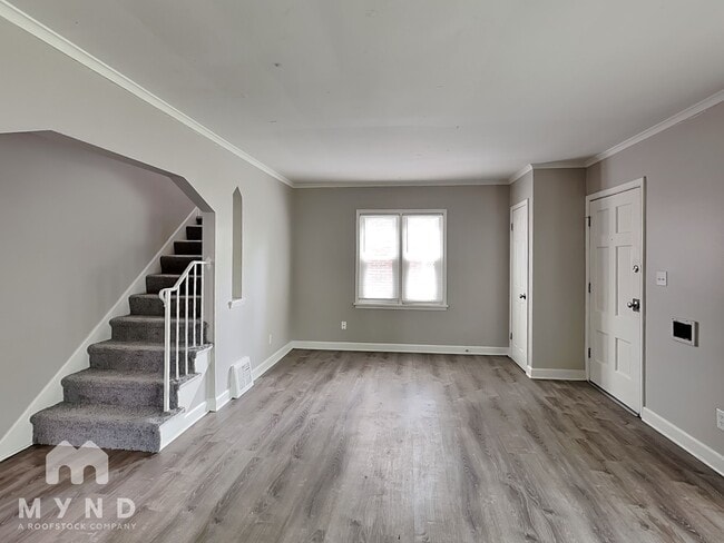 Building Photo - 1082 Lilley Ave