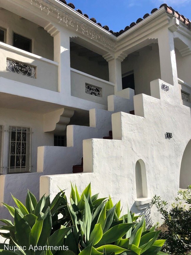 Building Photo - 1018 S Crescent Heights Blvd