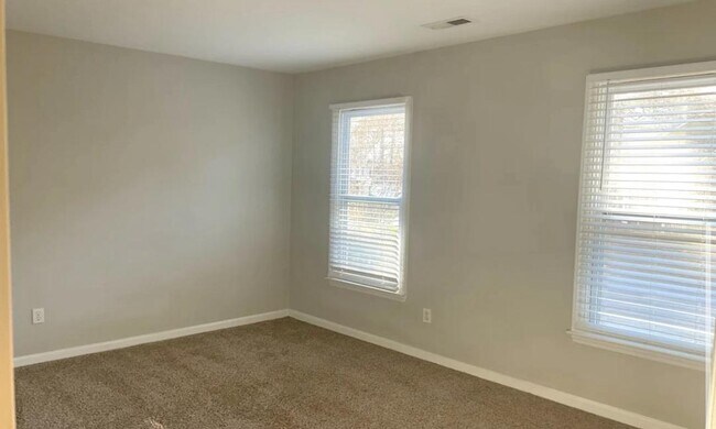 Foto del edificio - 3136 Daingerfield Dr