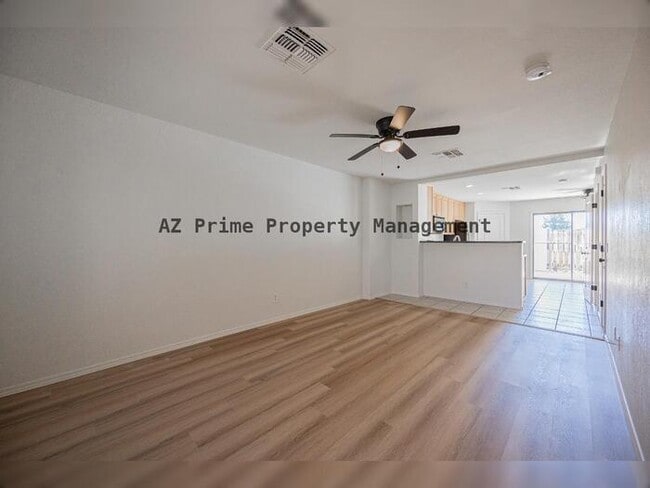 Building Photo - 7801 N 44th Dr