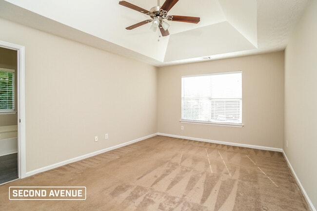 Building Photo - 5031 Wesleyan Dr