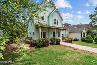 Building Photo - 249 Springwood Way