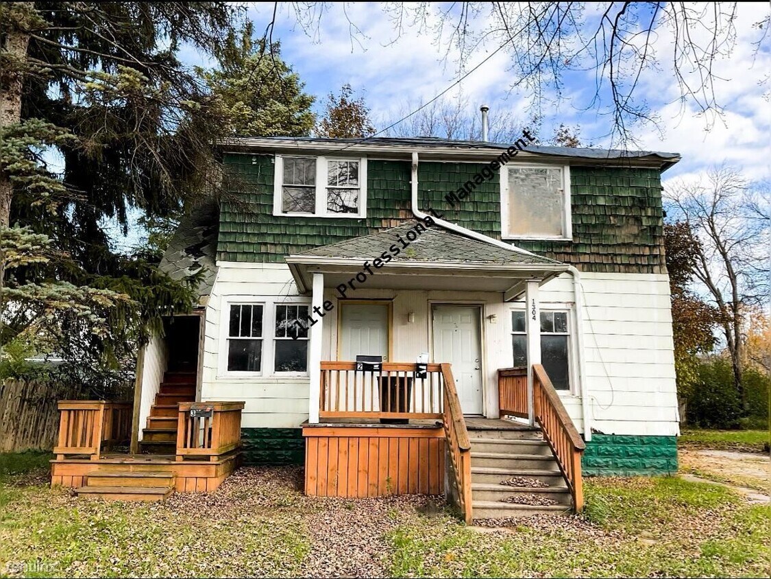 1304 Brockway Rd, Saginaw, MI 48602 Condo for Rent in Saginaw, MI
