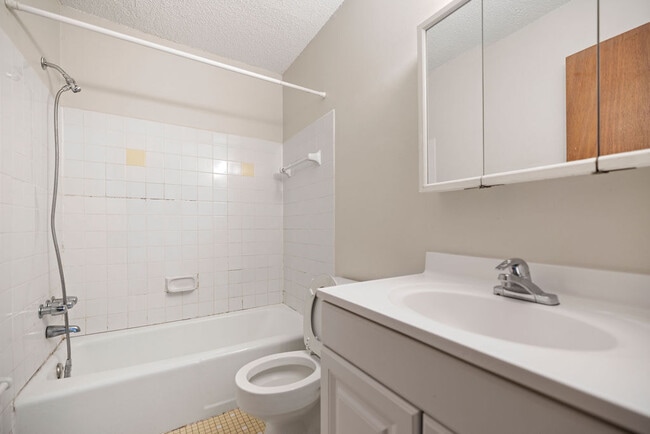 Building Photo - Solace on Lake Minnetonka