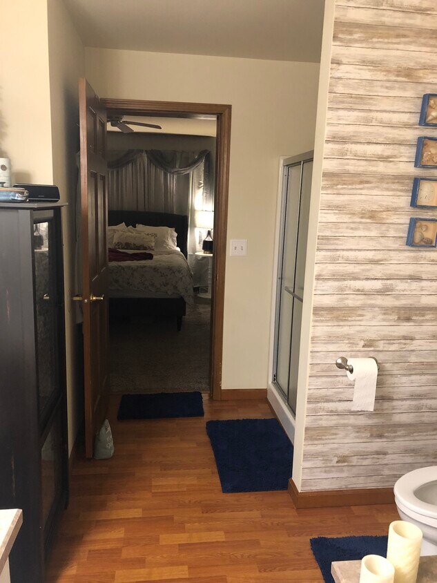 1433 S Lakeshore Dr, Louisa, VA 23093 House Rental in Louisa, VA