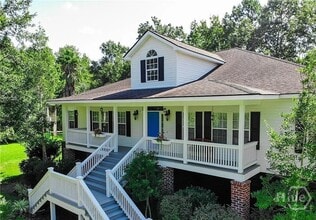 Building Photo - 259 Kelsall Dr