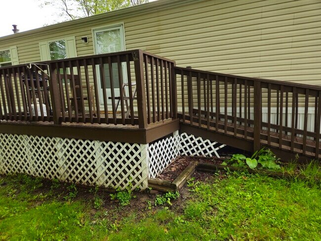 Foto del edificio - 126 Sunflower Ln