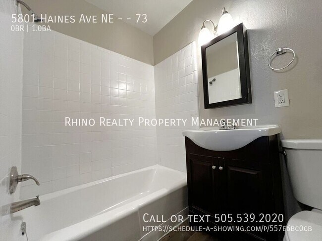 Foto del edificio - 5801 Haines Ave NE