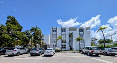 Building Photo - 1075 93rd St